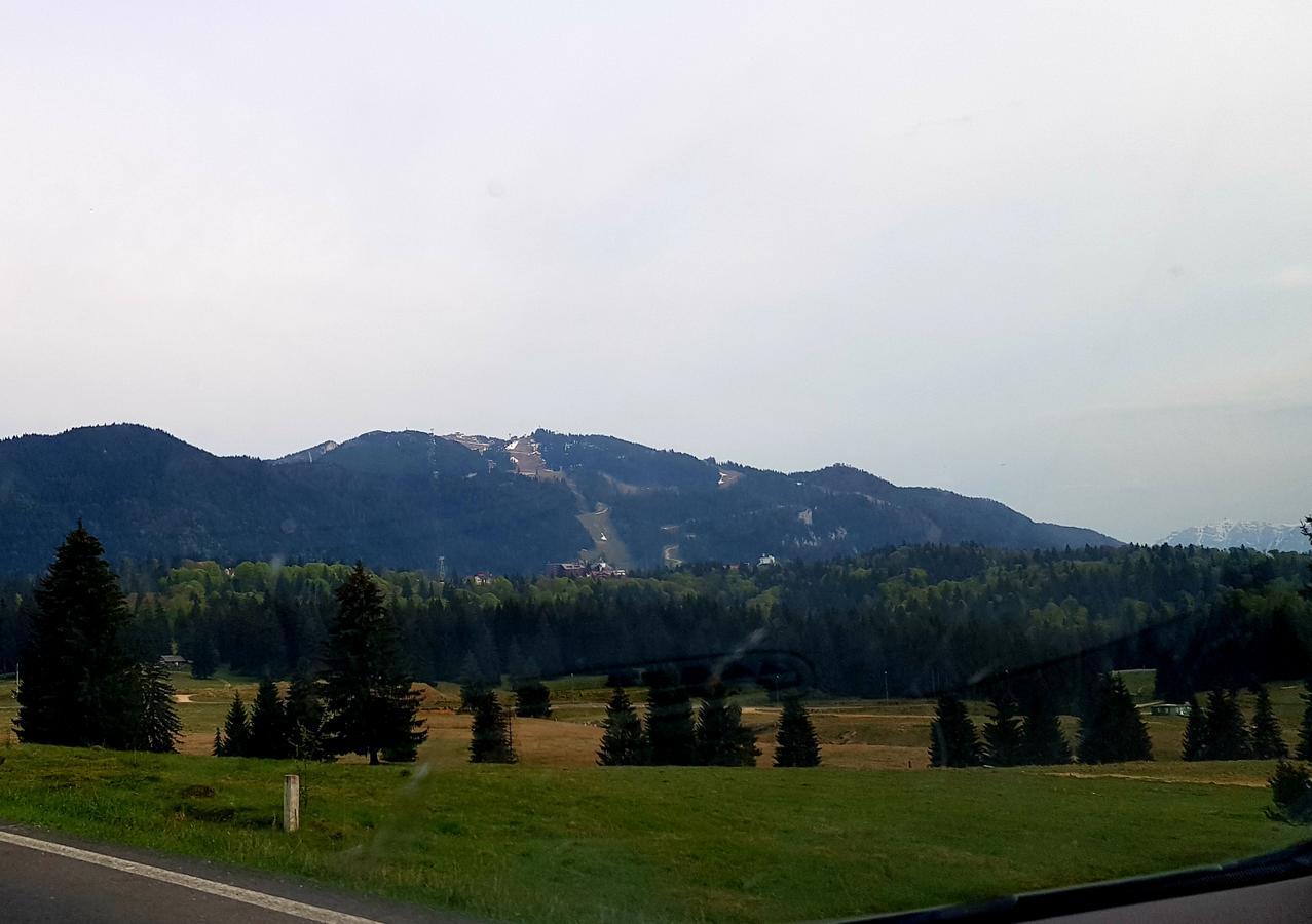 Apartment Poiana Brasov Luaran gambar