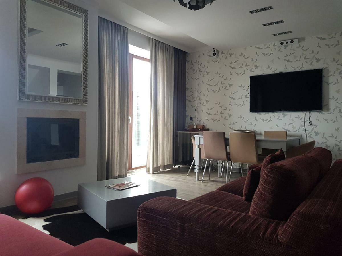 Apartment Poiana Brasov Luaran gambar